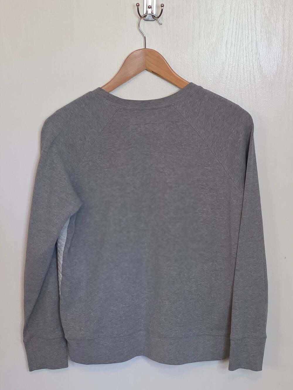 Eddie Bauer Sweatshirt Womens Medium Legend Wash Quilted Gray - Picture 8 of 8